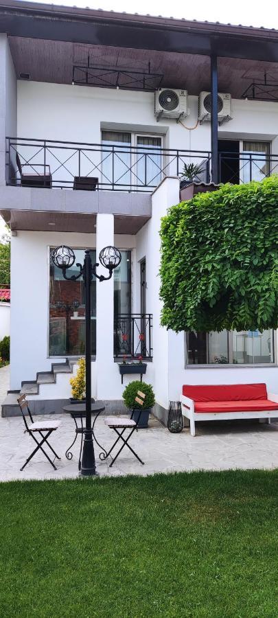 Garden Lounge Hotel Ereván Exterior foto